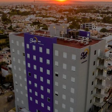 Sleep Inn Leon Antares Εξωτερικό φωτογραφία