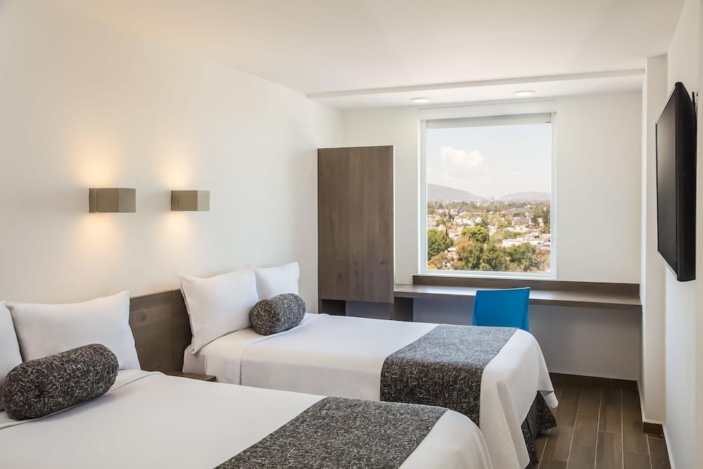 Sleep Inn Leon Antares Εξωτερικό φωτογραφία