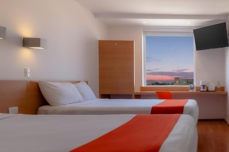 Sleep Inn Leon Antares Εξωτερικό φωτογραφία
