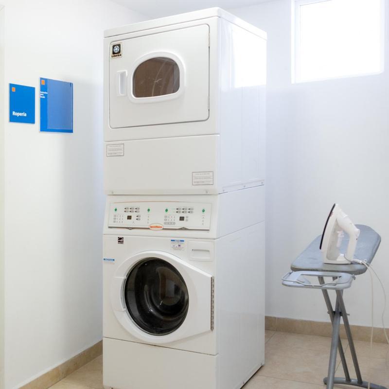 Sleep Inn Leon Antares Εξωτερικό φωτογραφία