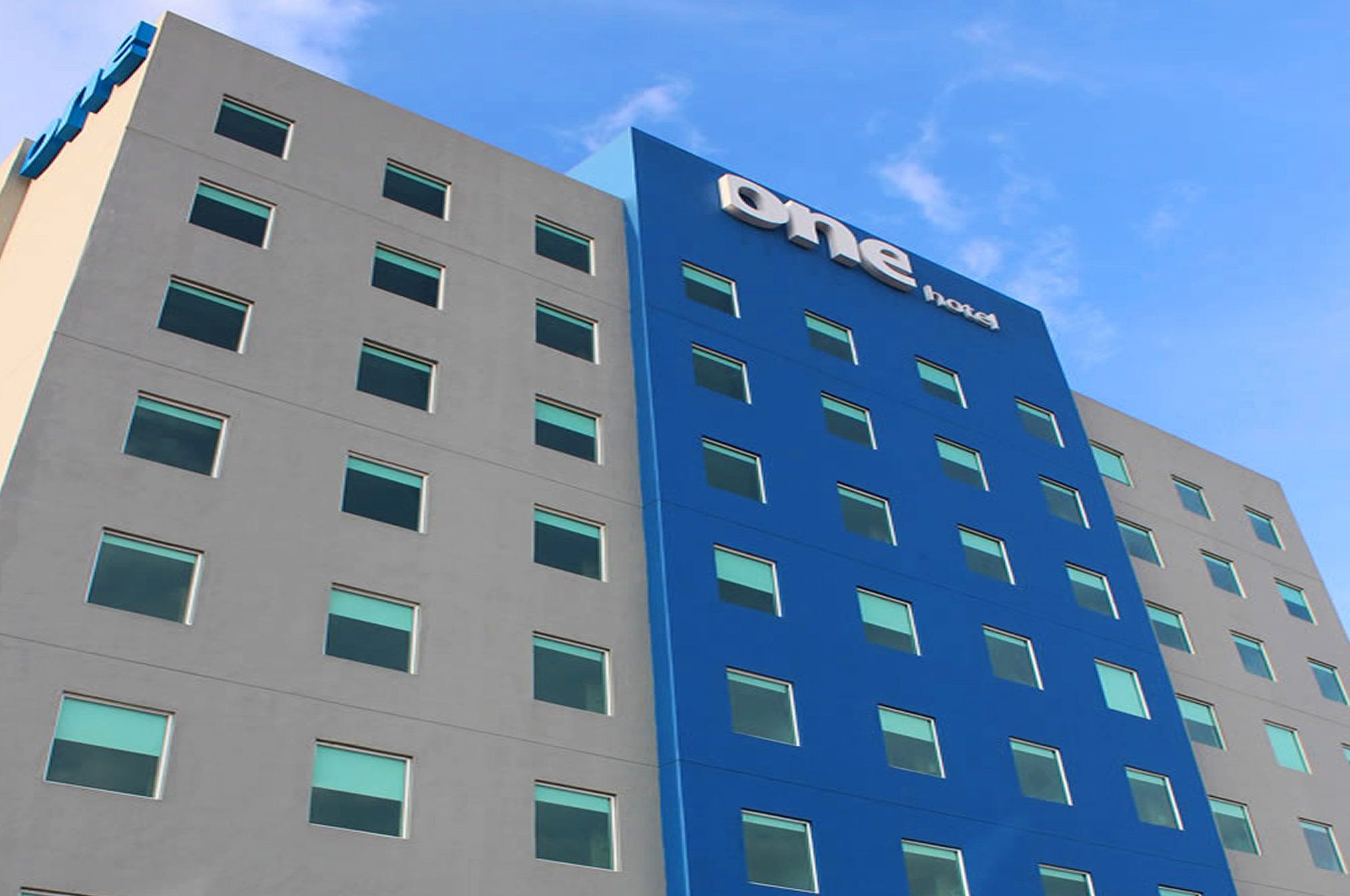 Sleep Inn Leon Antares Εξωτερικό φωτογραφία